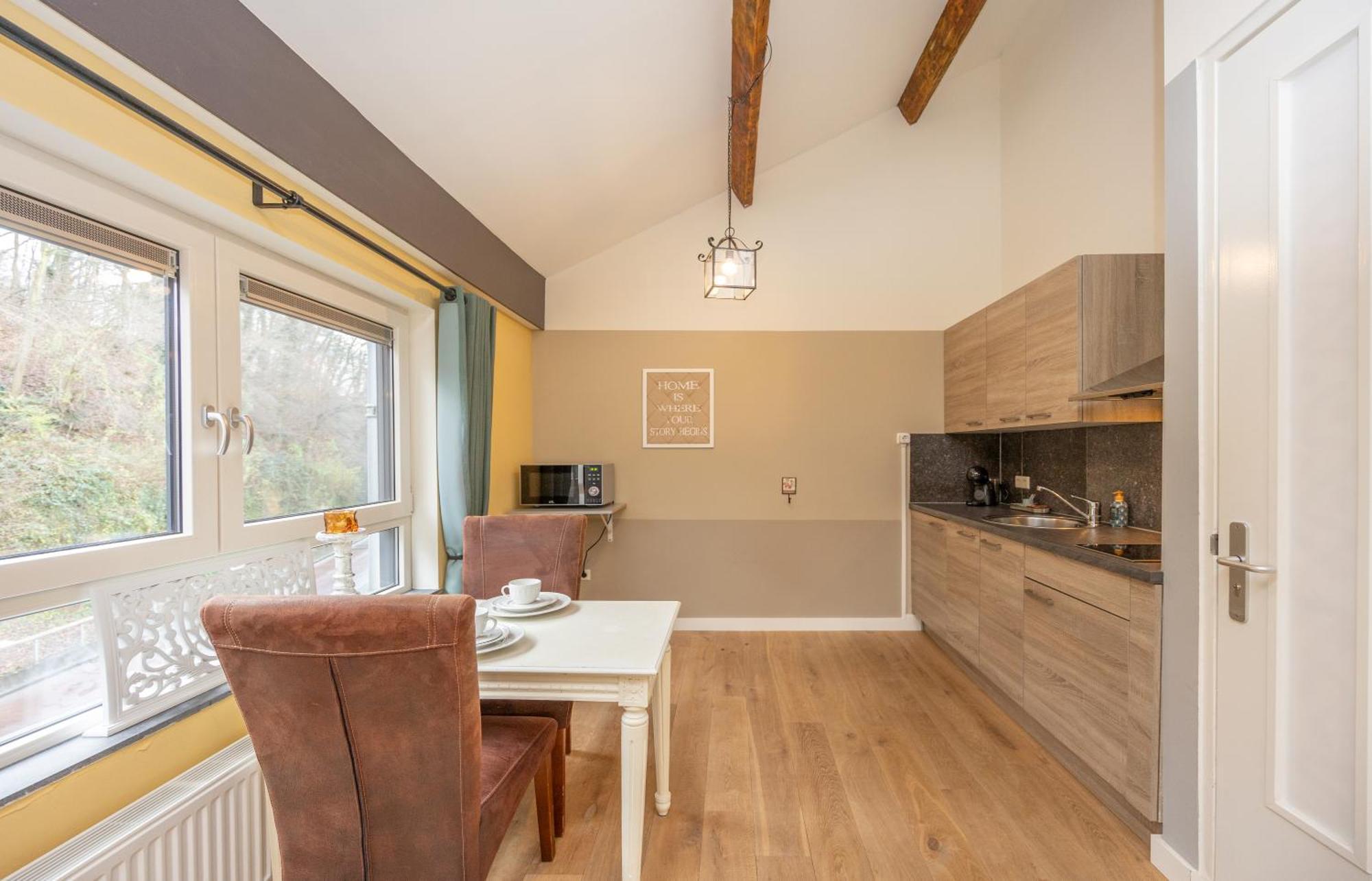 Luxe Appartementen Leonardus 法尔肯堡 外观 照片