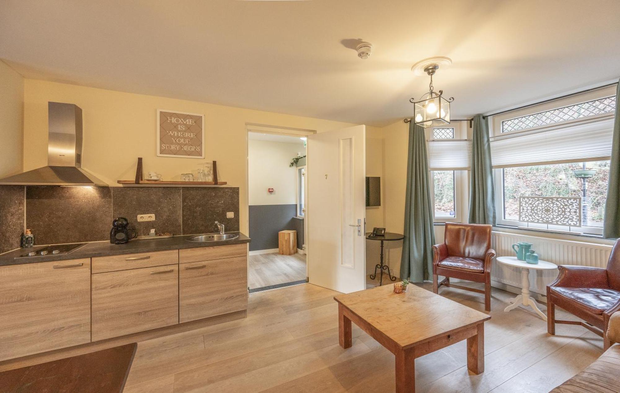 Luxe Appartementen Leonardus 法尔肯堡 外观 照片