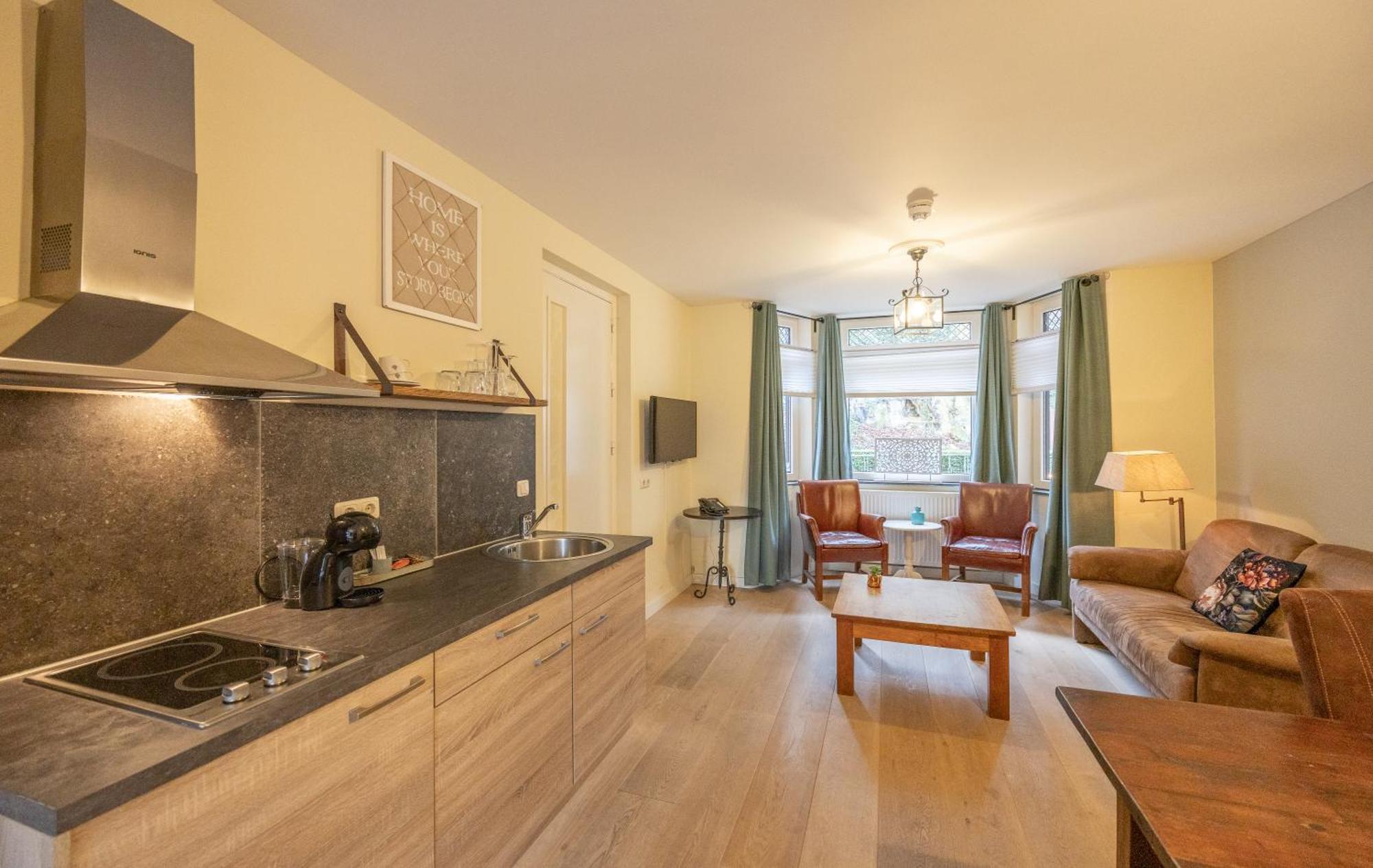 Luxe Appartementen Leonardus 法尔肯堡 外观 照片